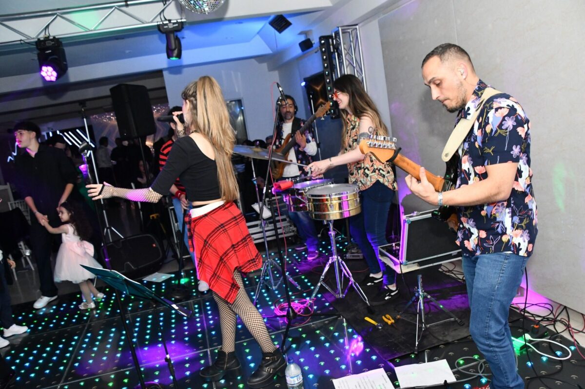 Show de cumbia para fiesta de 15 años